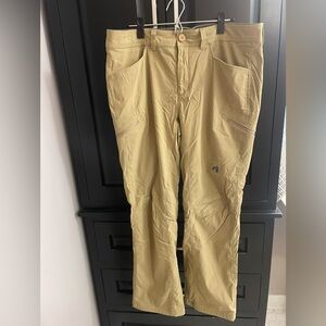 Eddie Bauer Fleece-lined Cargo Pants